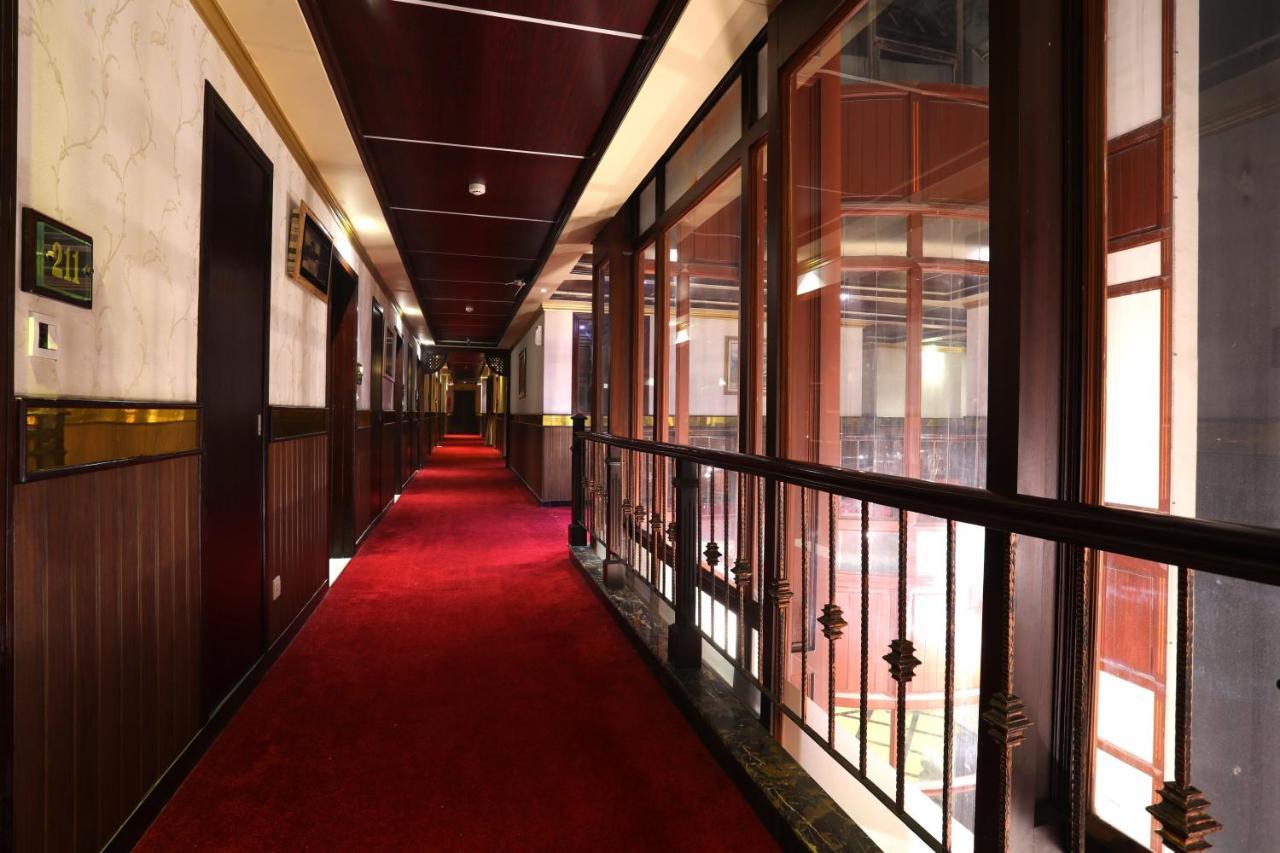 Rachna Hotel Gujranwala Exteriör bild